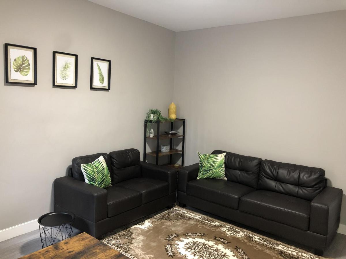 Villa Executive Or Large Family 5-Bed House - Hosted By Hutch Lifestyle à Coventry Extérieur photo