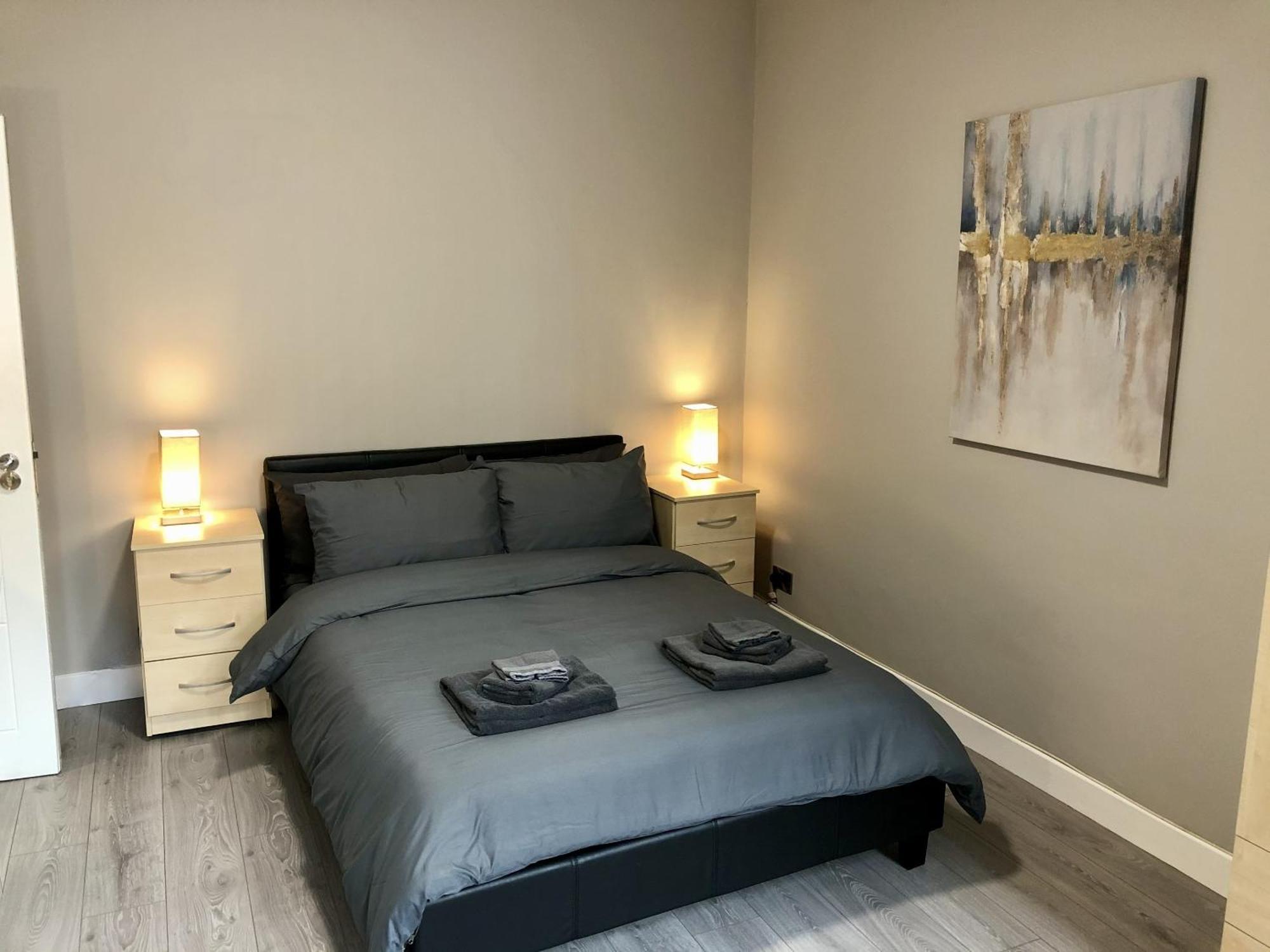 Villa Executive Or Large Family 5-Bed House - Hosted By Hutch Lifestyle à Coventry Extérieur photo